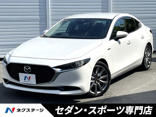 MAZDA3 SEDAN