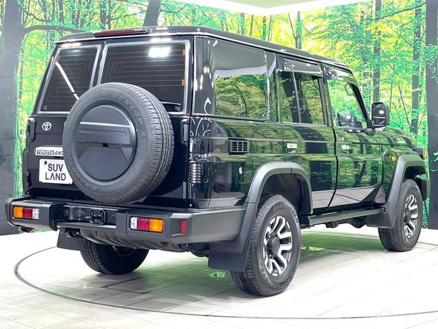 LANDCRUISER 70