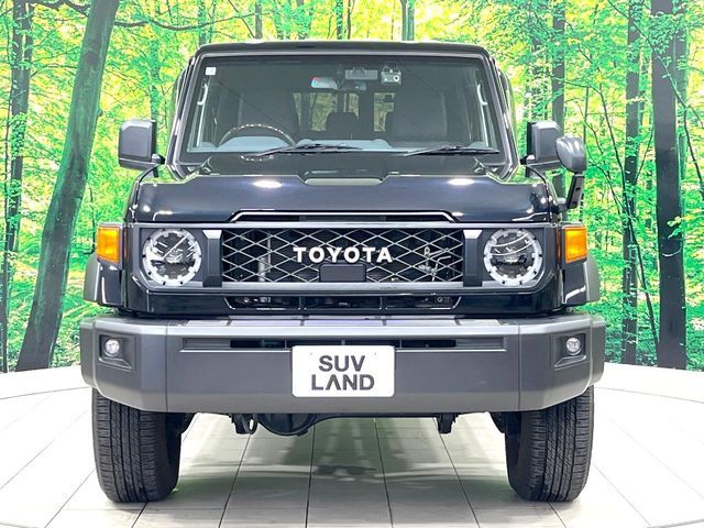 LANDCRUISER 70