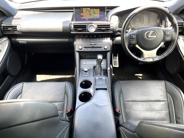 LEXUS RC200t