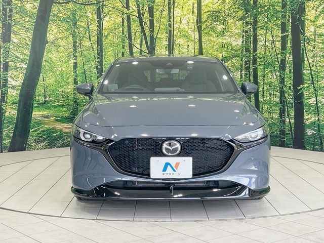 MAZDA3 FASTBACK