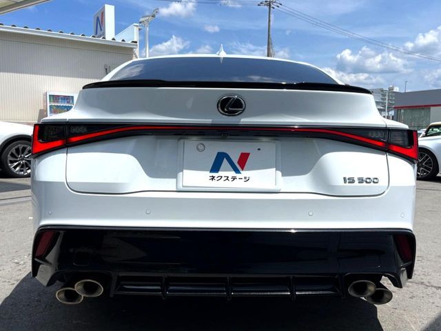 LEXUS IS500