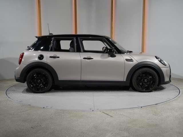MINI COOPER S 5DOOR