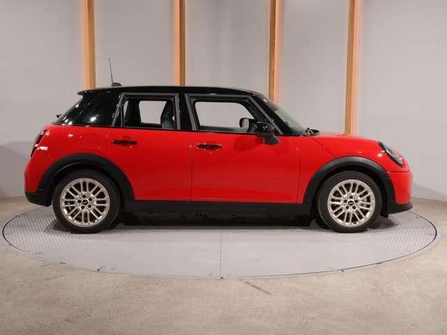 MINI COOPER 5DOOR