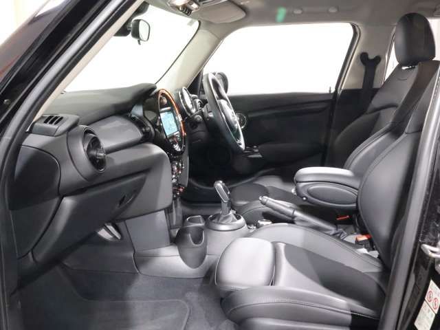 MINI COOPER 5DOOR