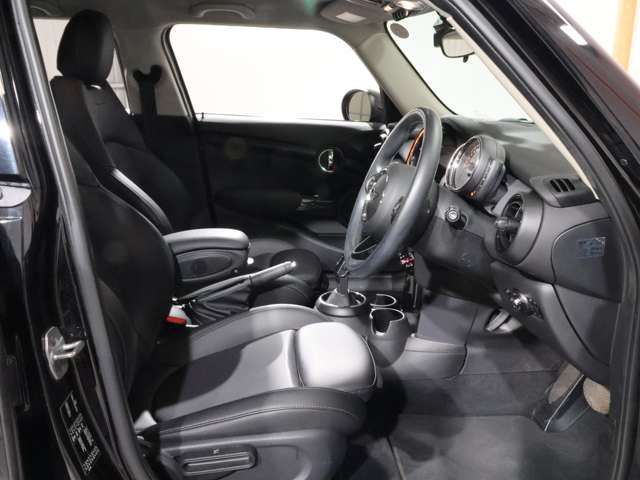 MINI COOPER 5DOOR