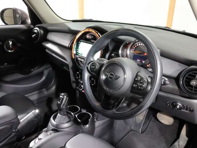 MINI COOPER 5DOOR
