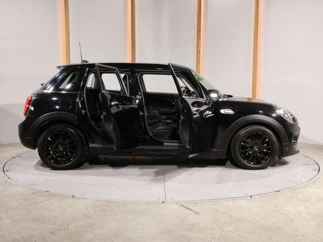 MINI COOPER 5DOOR