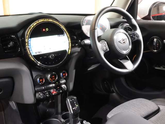 MINI COOPER 5DOOR
