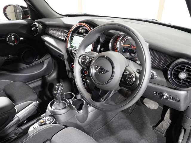 MINI COOPER S 5DOOR