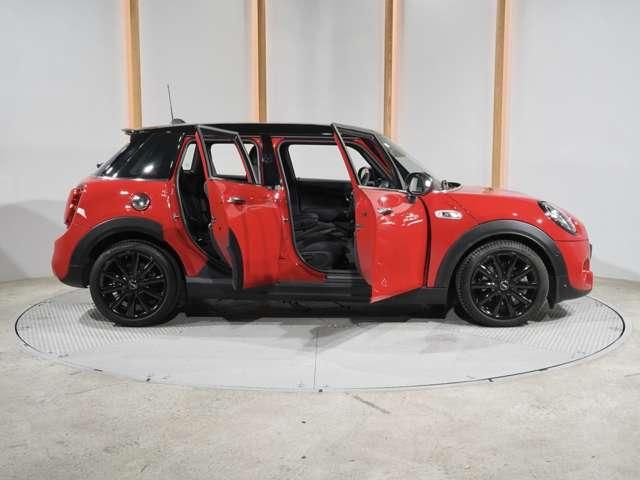 MINI COOPER S 5DOOR