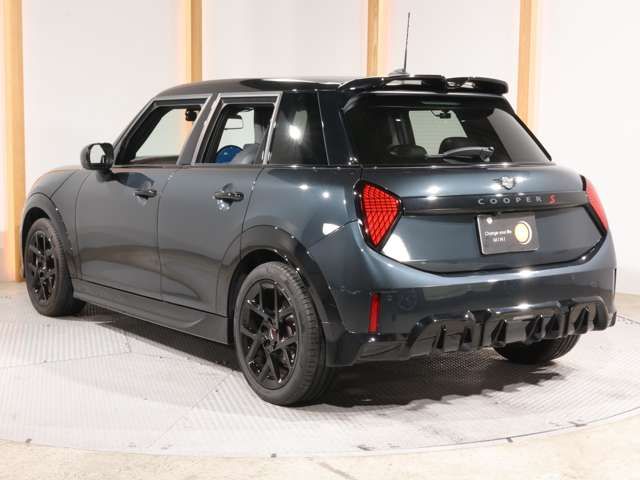 MINI COOPER 5DOOR