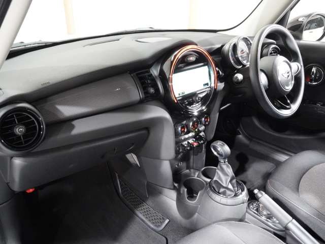 BMW MINI COOPER 5DOOR