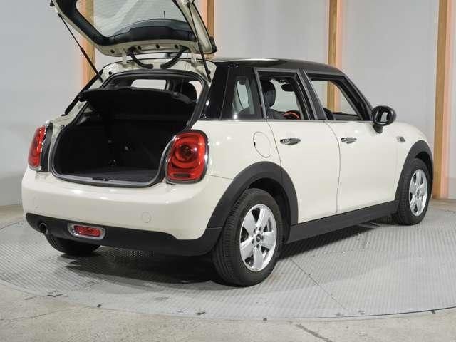 BMW MINI COOPER 5DOOR