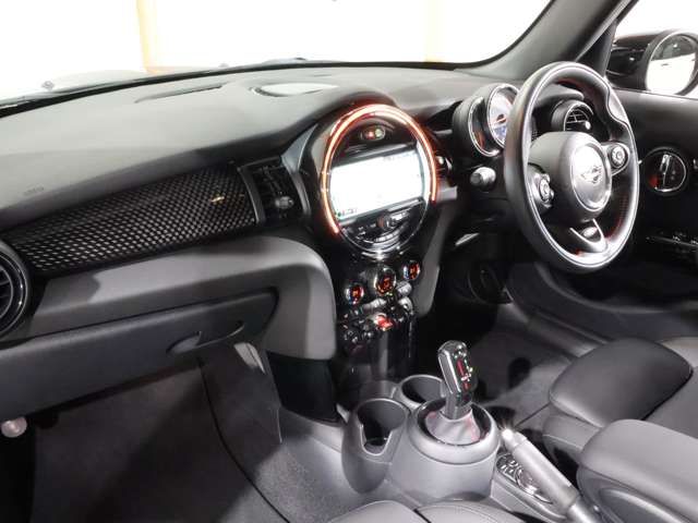 MINI COOPER S 5DOOR