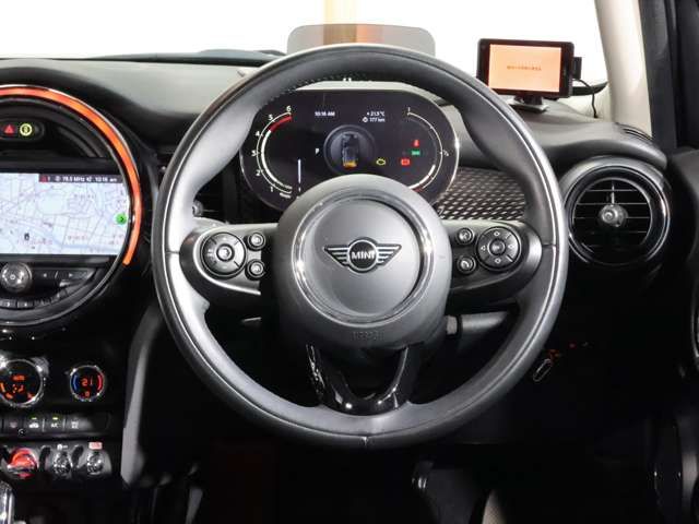 MINI COOPER SD 5DOOR
