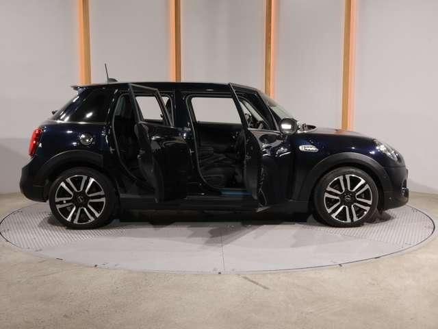 MINI COOPER SD 5DOOR