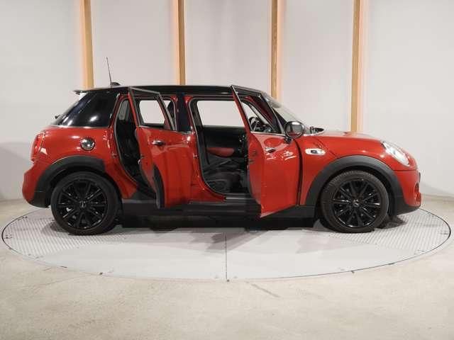 BMW MINI COOPER SD 5DOOR