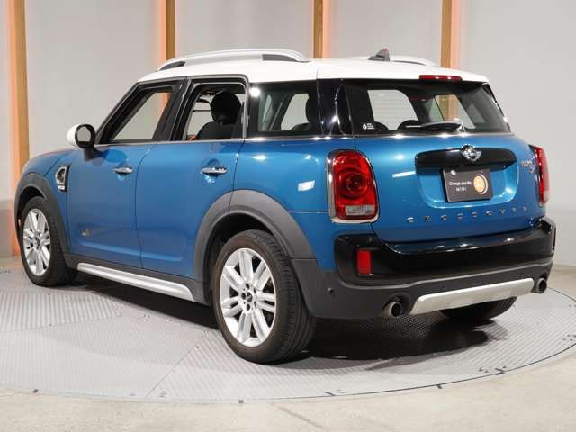 BMW MINI COOPER SD CROSSOVER