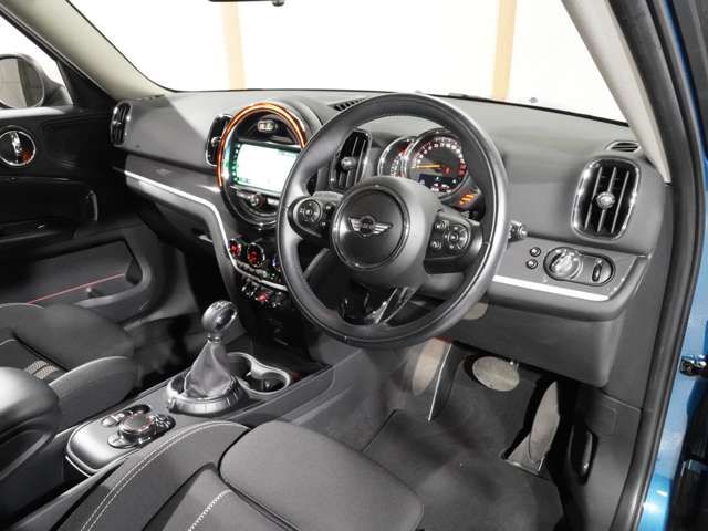 BMW MINI COOPER SD CROSSOVER