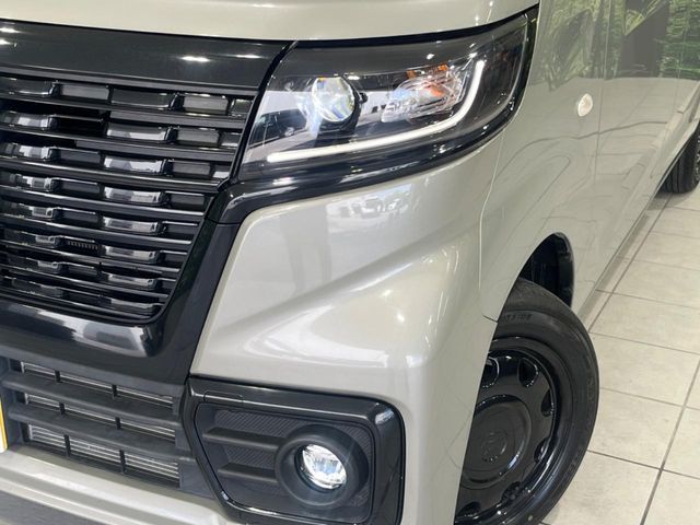 Spacia BASE 4WD
