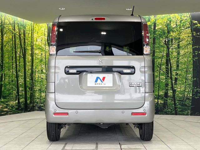 Spacia BASE 4WD