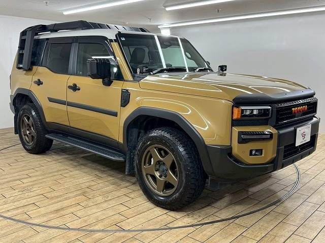 LANDCRUISER 250