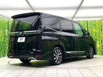 VOXY HYBRID
