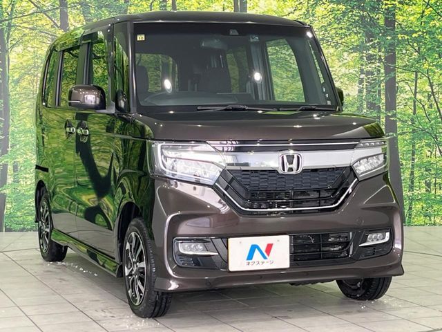 N BOX CUSTOM 4WD