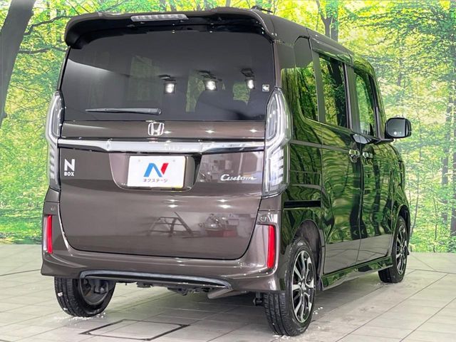 N BOX CUSTOM 4WD