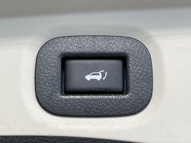 X-TRAIL 2WD