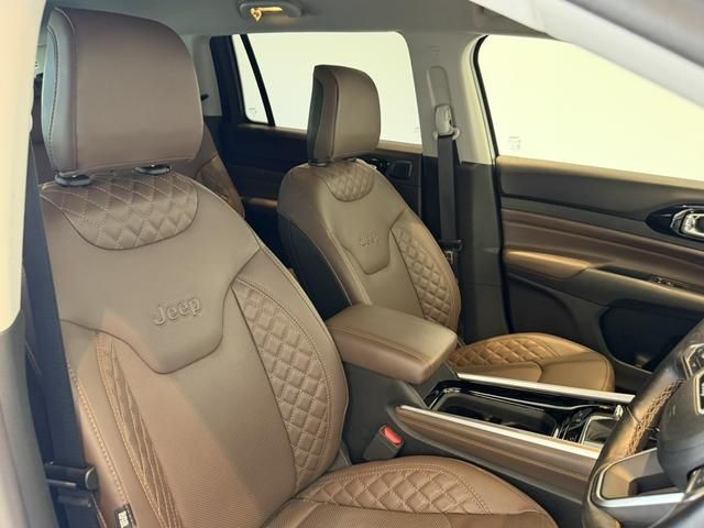 JEEP COMMANDER
