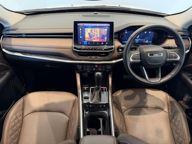 JEEP COMMANDER