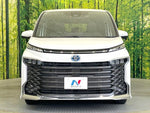 VOXY HYBRID