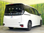 VOXY HYBRID