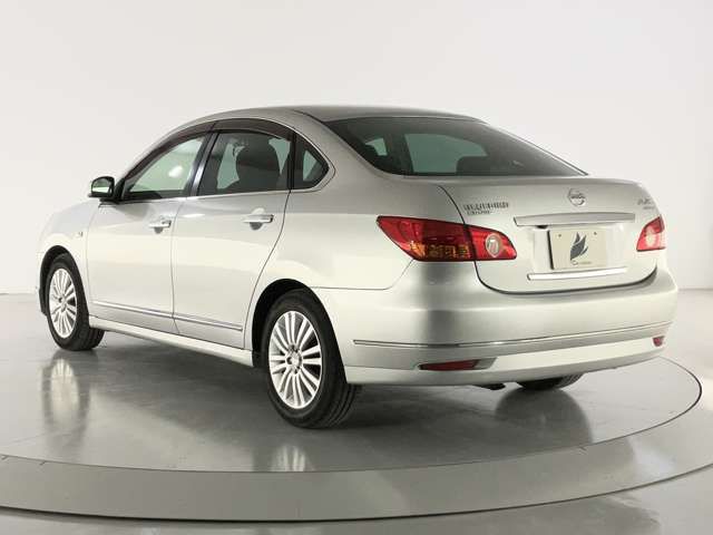 BLUEBIRD SYLPHY