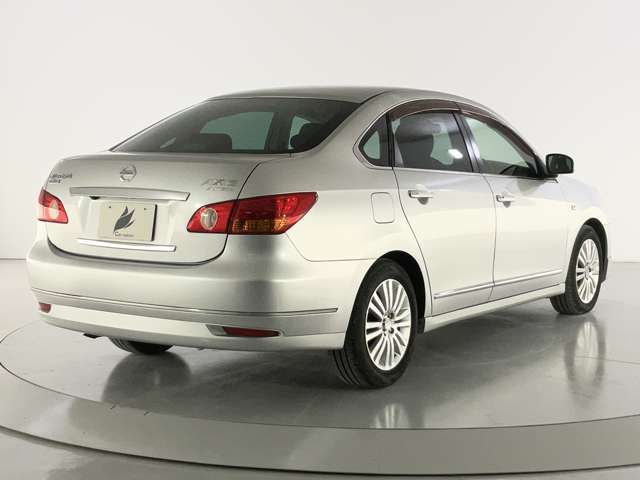 BLUEBIRD SYLPHY