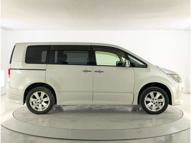 DELICA D:5 4WD