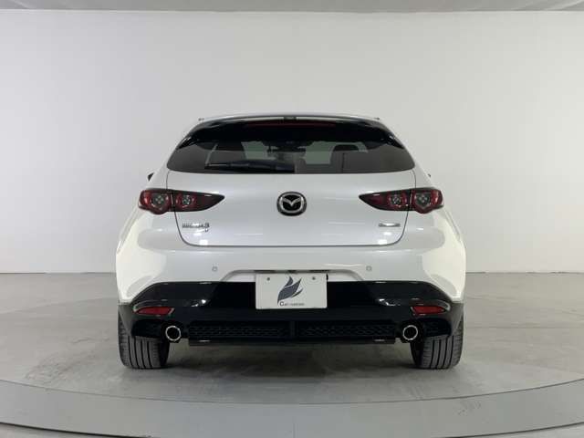 MAZDA3 FASTBACK