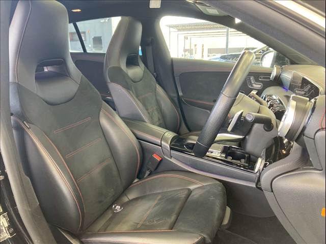 MERCEDES BENZ CLA Shooting Brake