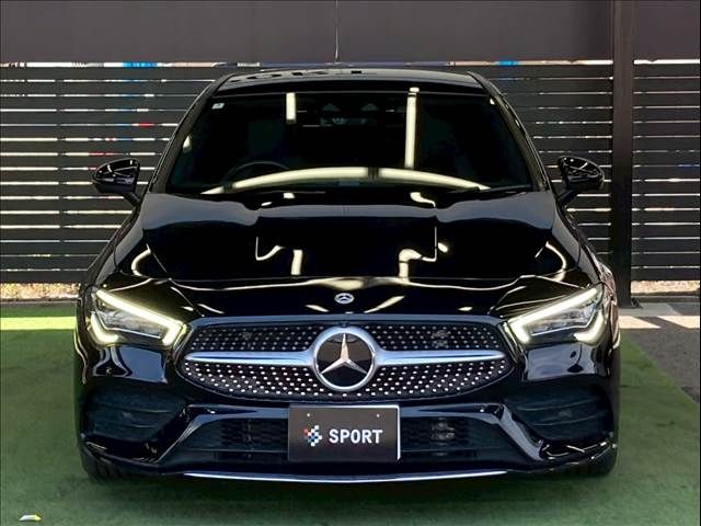 MERCEDES BENZ CLA Shooting Brake