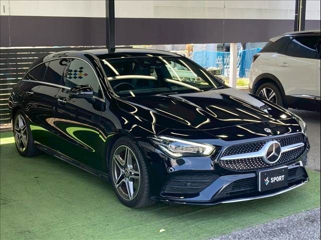 MERCEDES BENZ CLA Shooting Brake