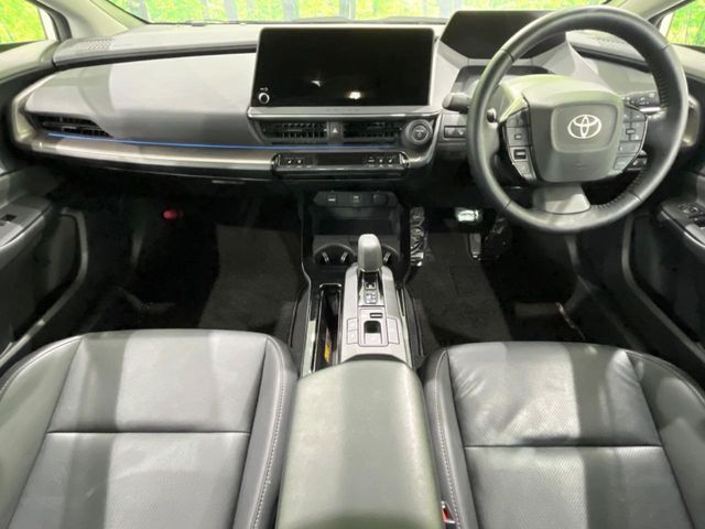 PRIUS 4WD