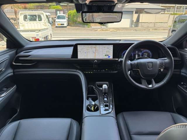 CROWN SPORT