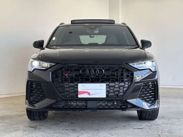 AUDI RS Q3