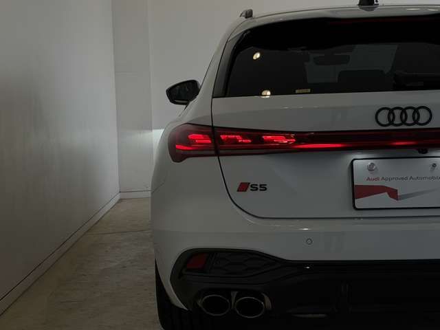 AUDI S5 AVANT