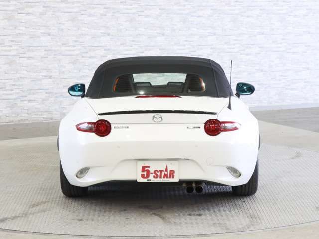 ROADSTER