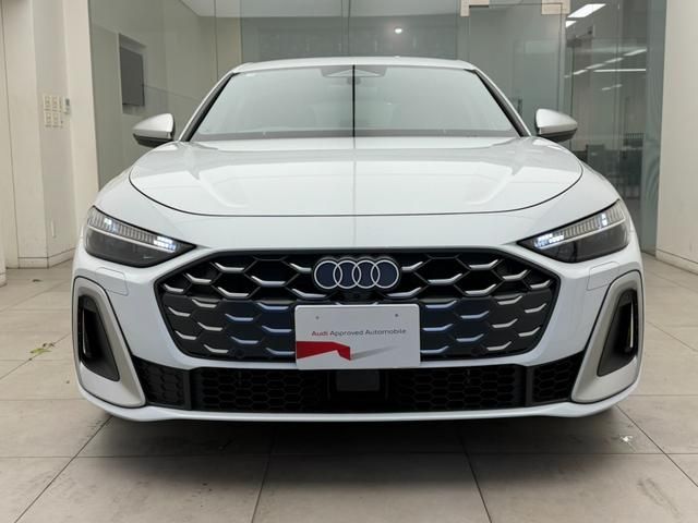 AUDI S5 Sedan