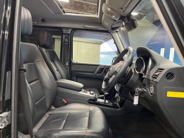 MERCEDES BENZ G-Class