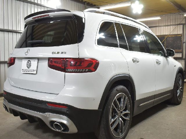 MERCEDES AMG GLB class